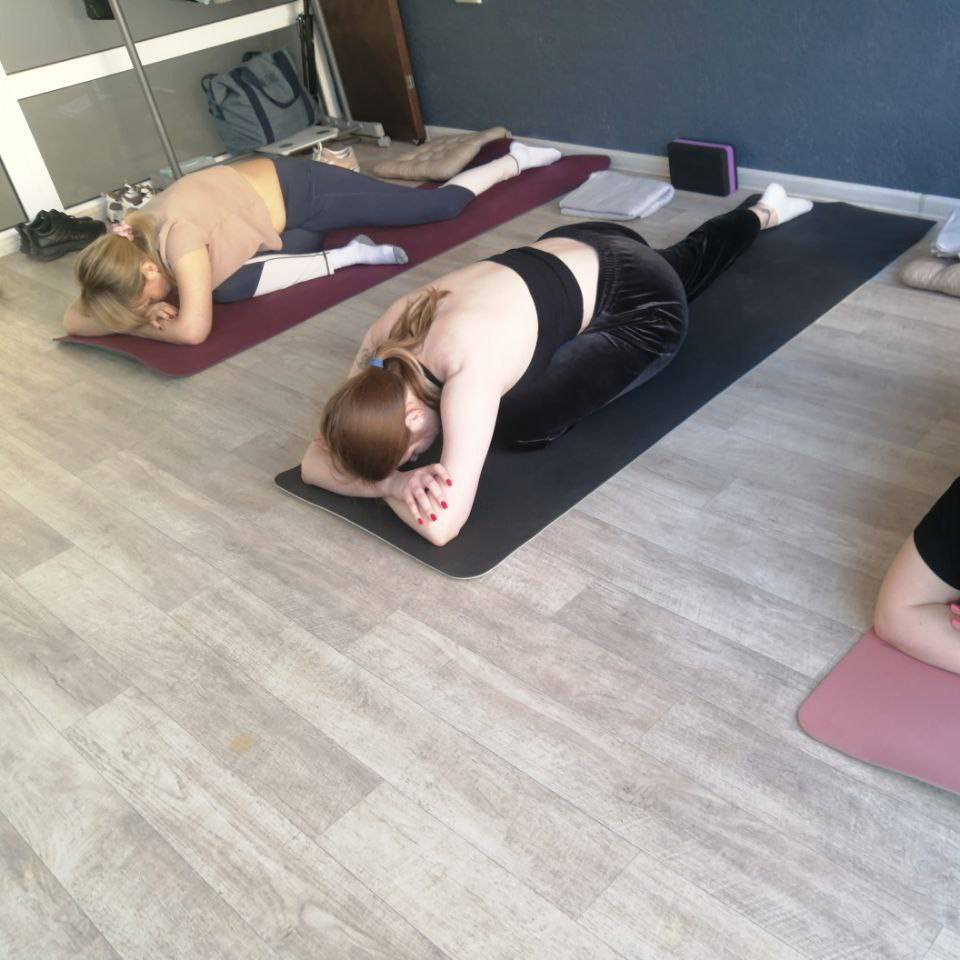 Занятия йогой в мини-группах в Краснодаре